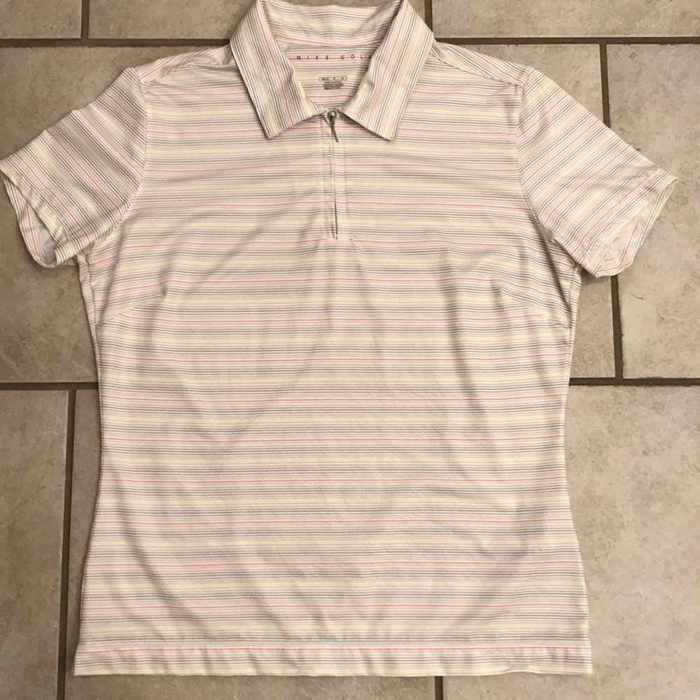 Nike golf size medium top. Soft, lightweight. EUC